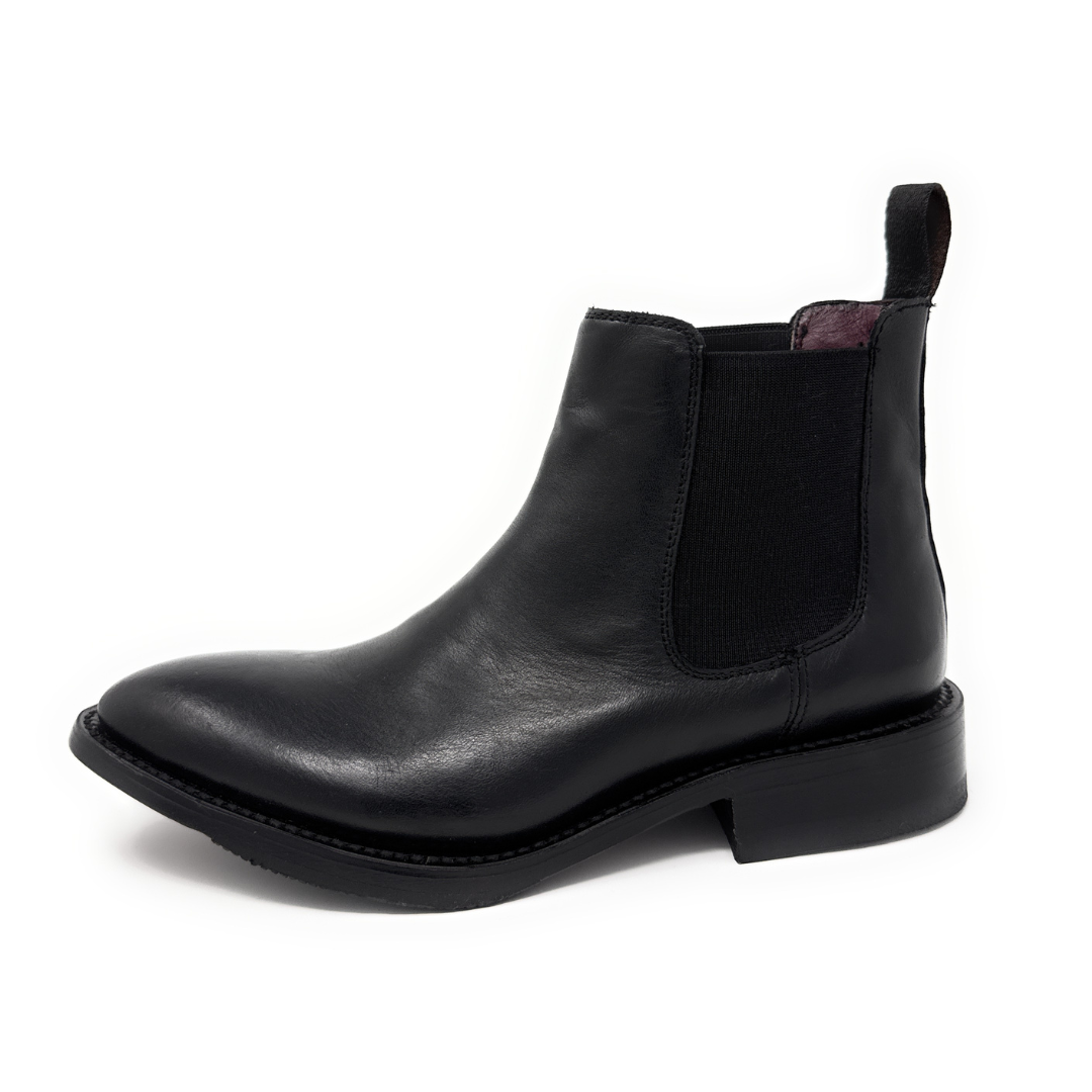The John Chelsea — St. Vaughan × NiK Kacy